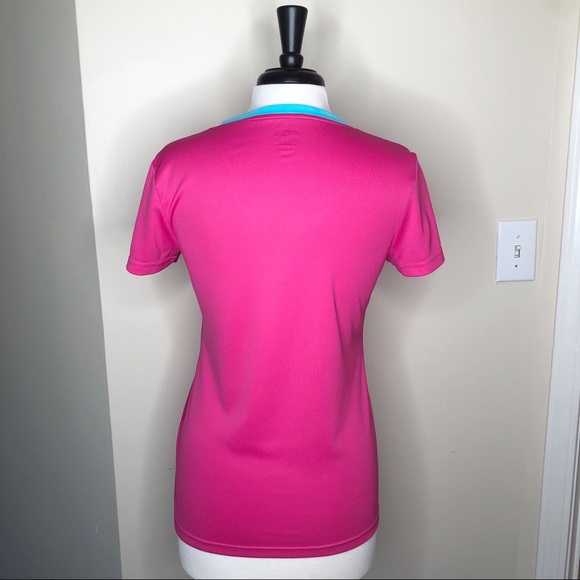 Puma Jasmine Pink V-Neck Training Tee (Medium) - Picture 5 of 8